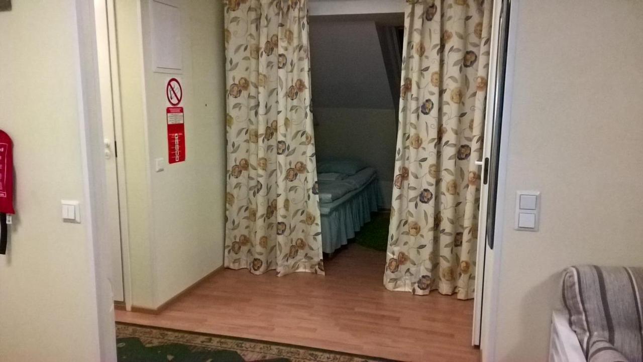 Marent Apartments Salo  Luaran gambar